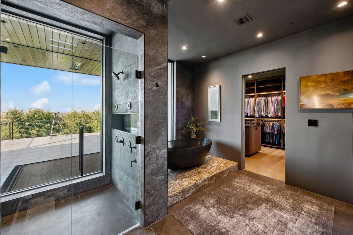 Why a Shower with Double Shower Heads Is the Ultimate Upgrade for Your Bathroom